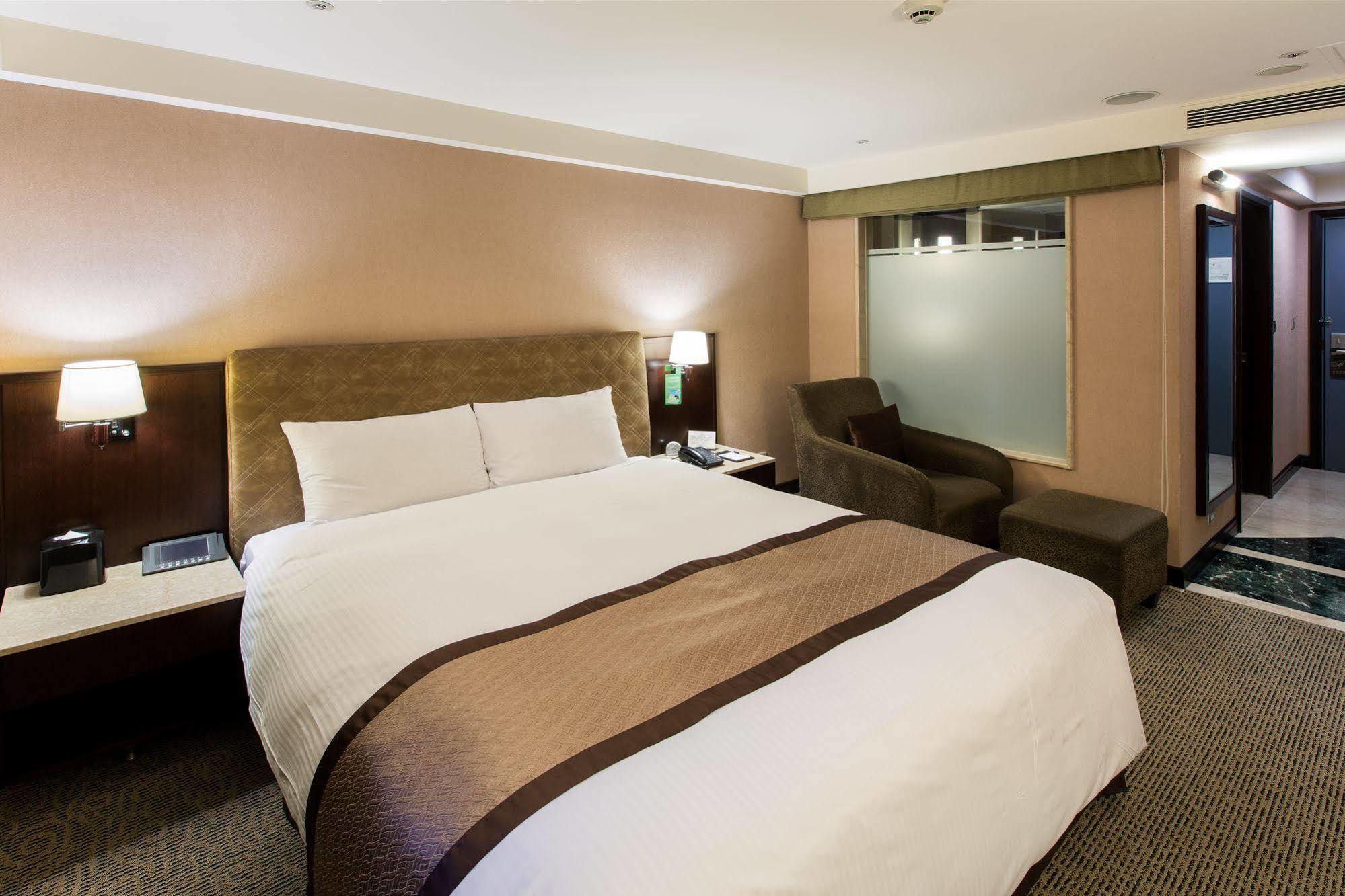 Grand Forward Hotel Taipei Luaran gambar