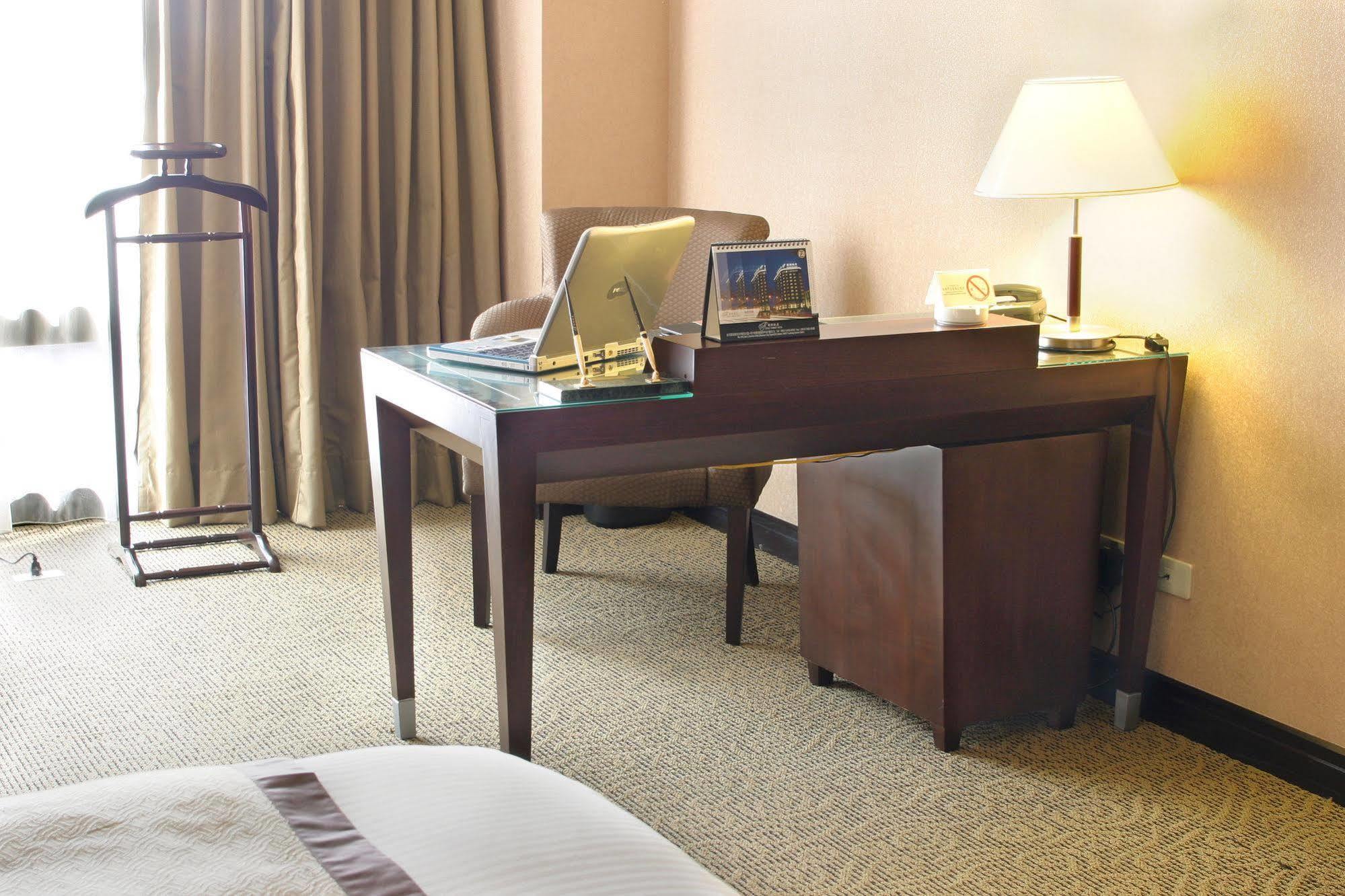Grand Forward Hotel Taipei Luaran gambar