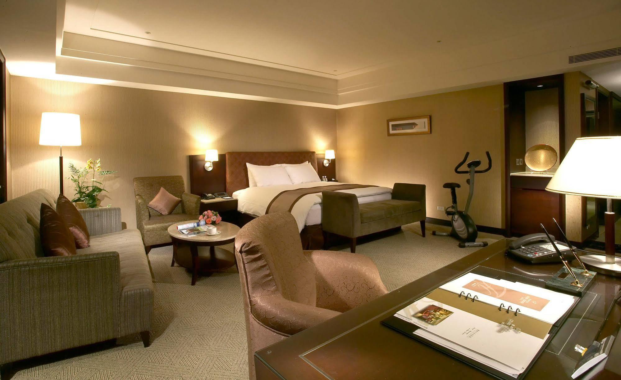 Grand Forward Hotel Taipei Luaran gambar